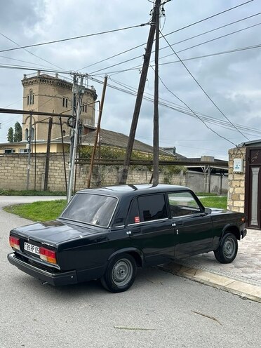 LADA (VAZ) 2107-4