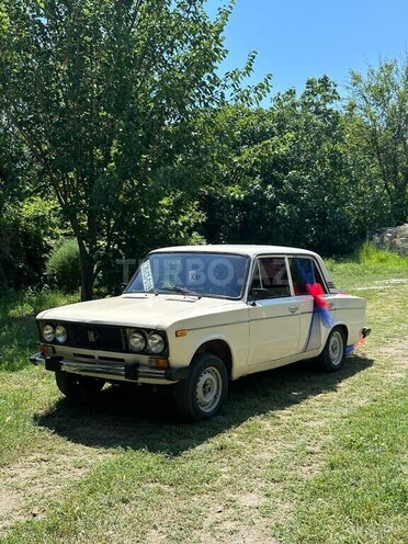 LADA (VAZ) 2106-7