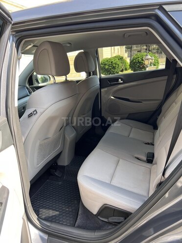 Hyundai Tucson-16
