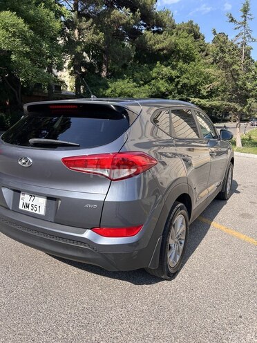 Hyundai Tucson-4