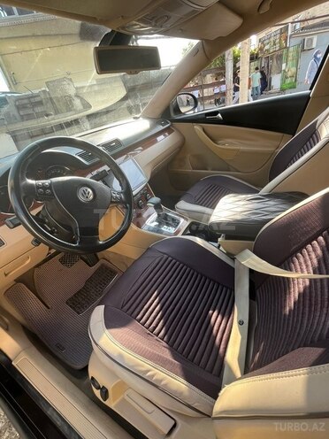 Volkswagen Passat-2