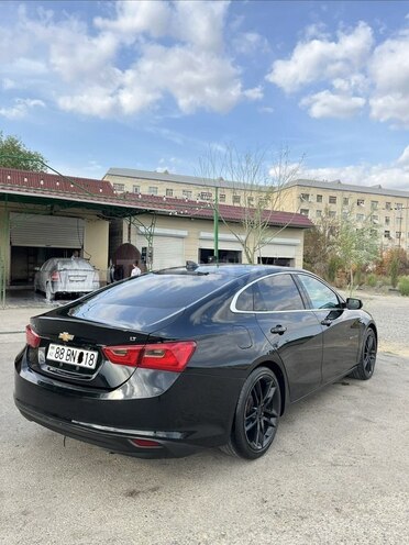 Chevrolet Malibu-5
