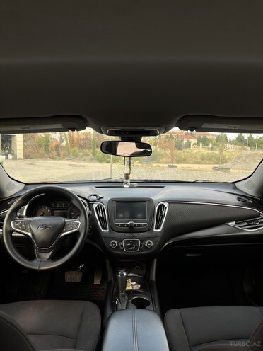 Chevrolet Malibu-13
