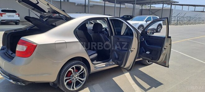 Skoda Rapid-3