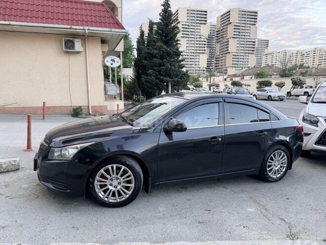 Chevrolet Cruze-4