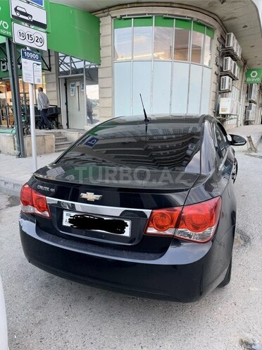 Chevrolet Cruze-2