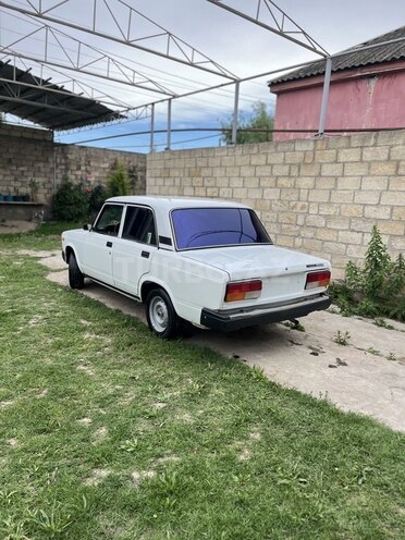 LADA (VAZ) 2107-5