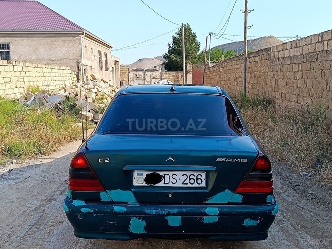 Mercedes C 180-7