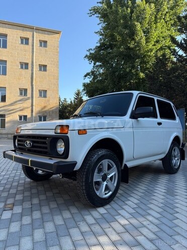 LADA (VAZ) Niva-4