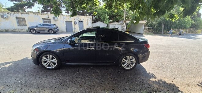 Chevrolet Cruze-6