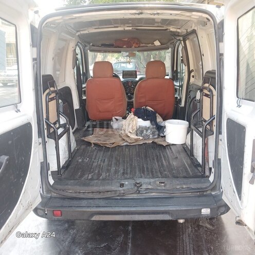 Fiat Doblo-4