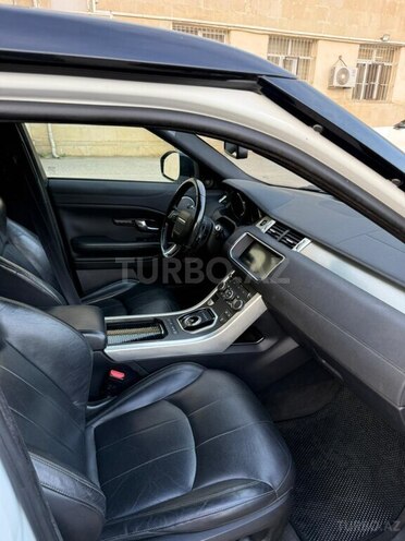 Land Rover RR Evoque-7