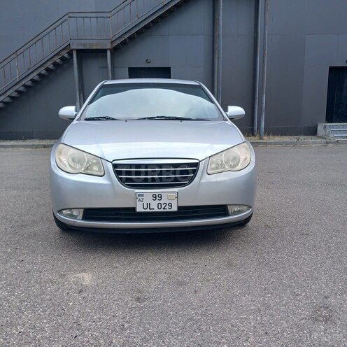 Hyundai Avante-1