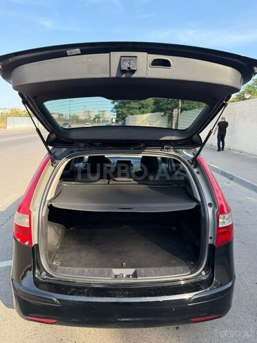 Hyundai i30-7