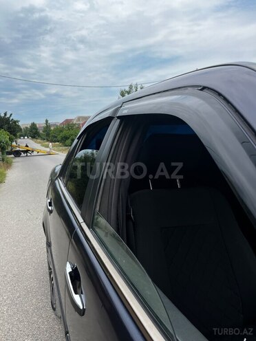 Mercedes C 200-9