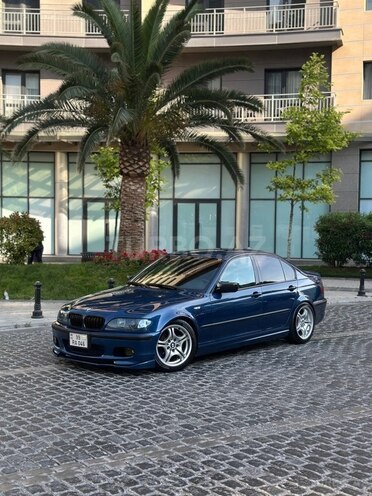 BMW 320-9