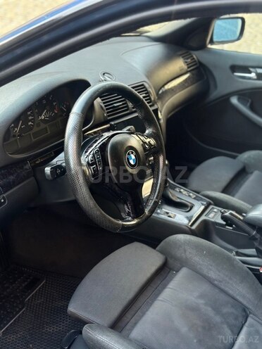 BMW 320-11