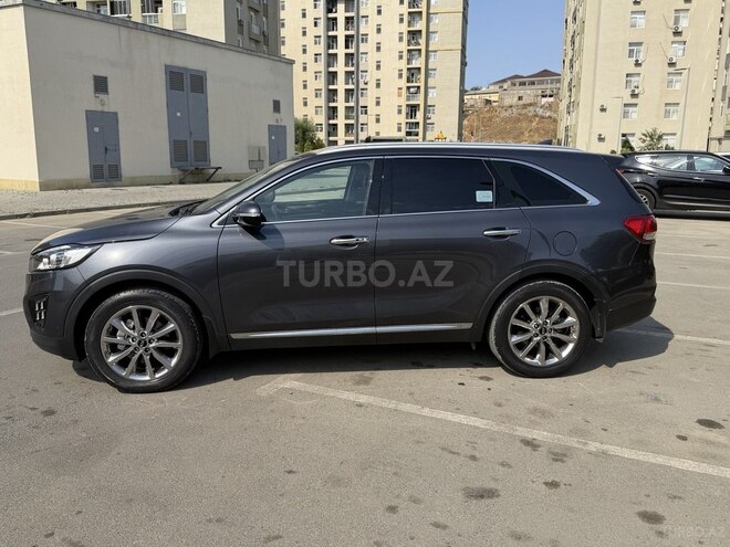 Kia Sorento-7