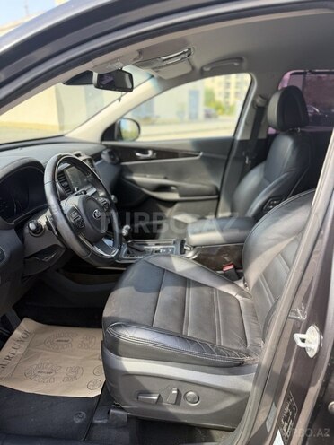 Kia Sorento-20