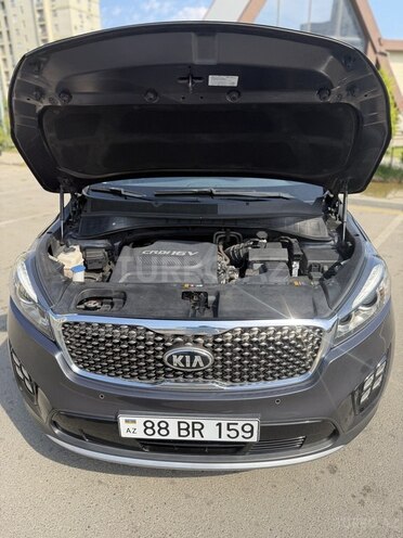 Kia Sorento-12