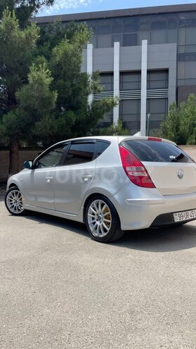 Hyundai i30-7