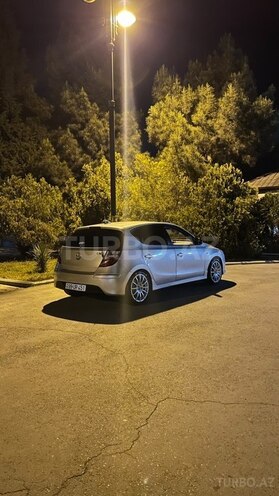 Hyundai i30-11
