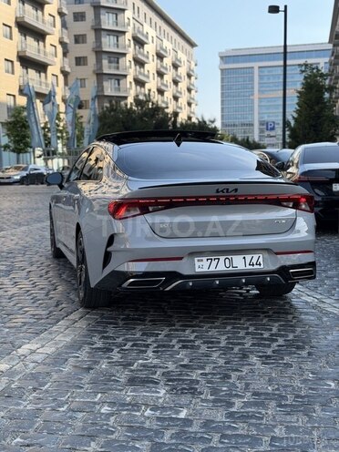 Kia K5-8