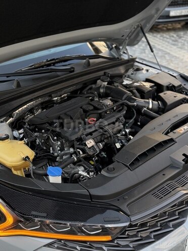 Kia K5-17