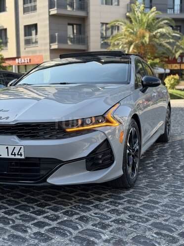 Kia K5-13