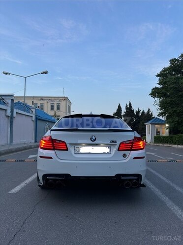 BMW 528-5