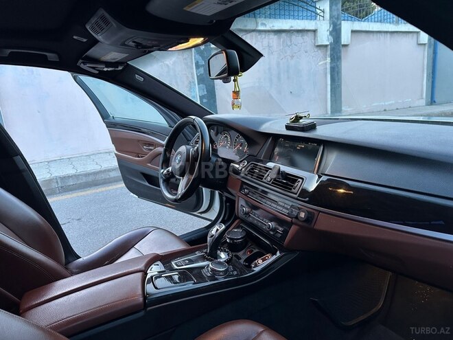 BMW 528-8