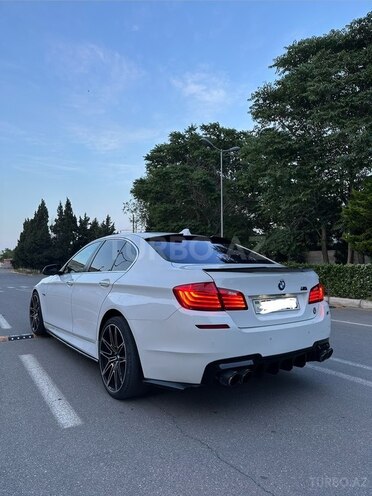 BMW 528-4