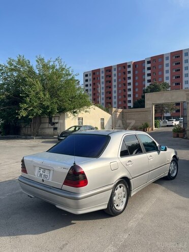 Mercedes C 200-16