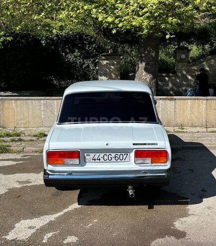 LADA (VAZ) 2107-2