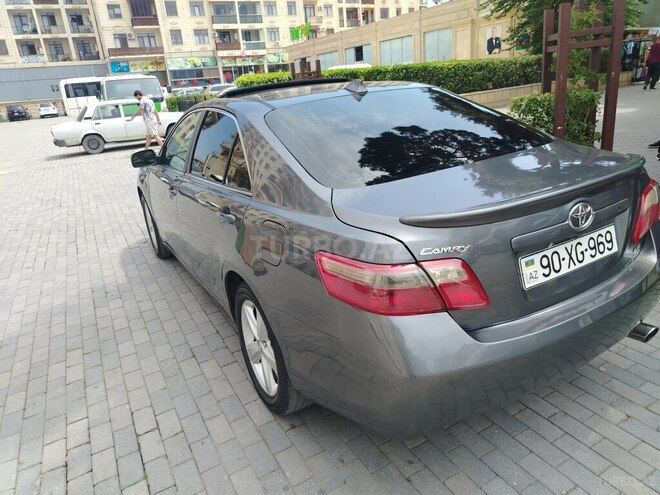 Toyota Camry-6