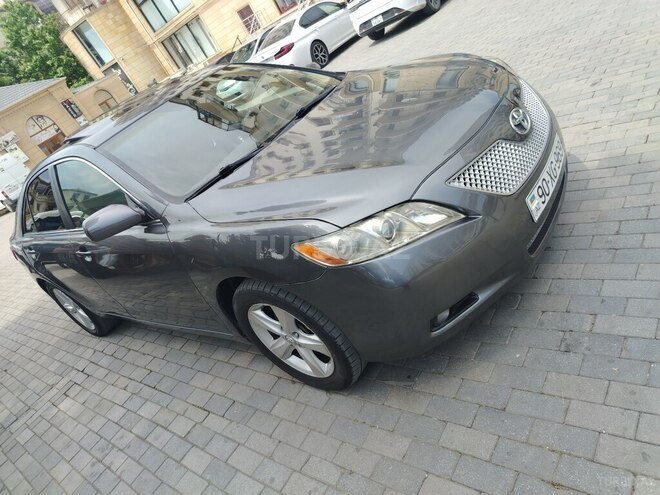 Toyota Camry-9