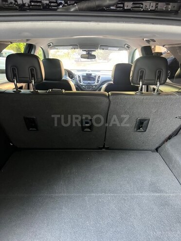 Chevrolet Equinox-8