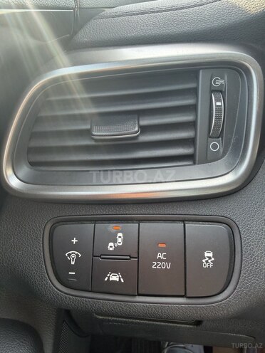 Kia Sorento-21