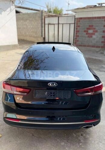 Kia K5-2