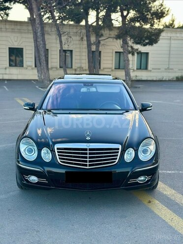Mercedes E 350-1