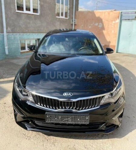 Kia K5-1