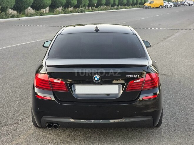 BMW 528-5