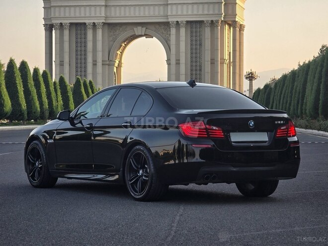 BMW 528-2