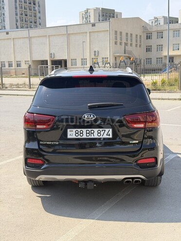 Kia Sorento-5
