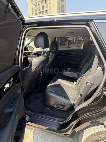 Kia Sorento-14