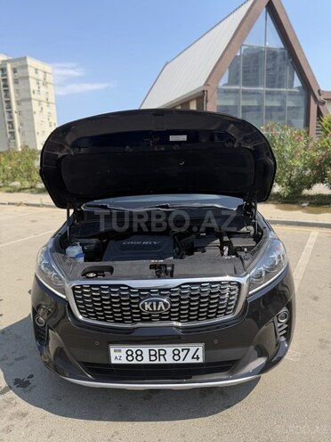 Kia Sorento-8