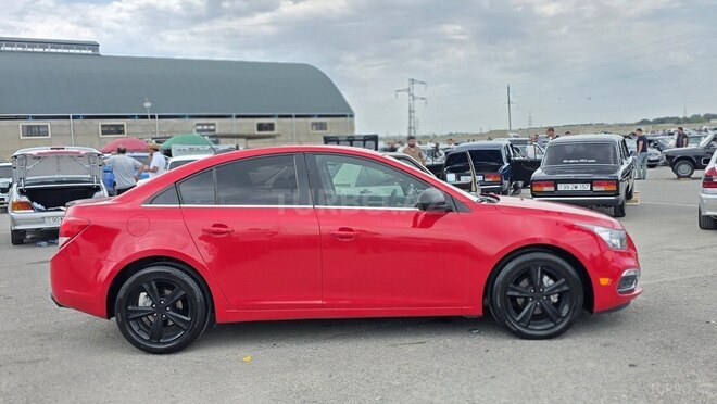 Chevrolet Cruze-5