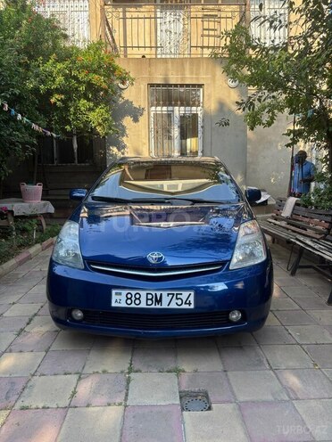 Toyota Prius-1