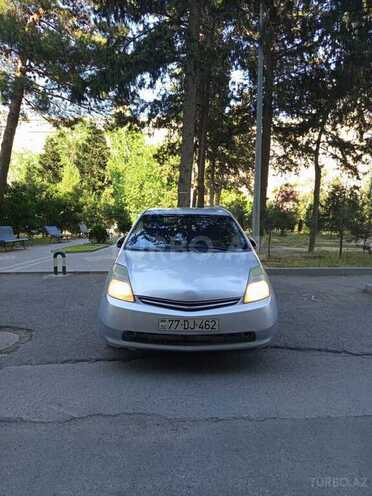 Toyota Prius-1