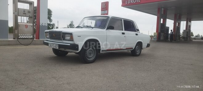 LADA (VAZ) 2107-4